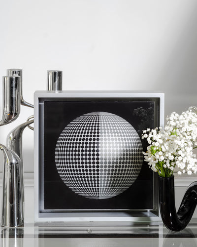 Petite Spheres